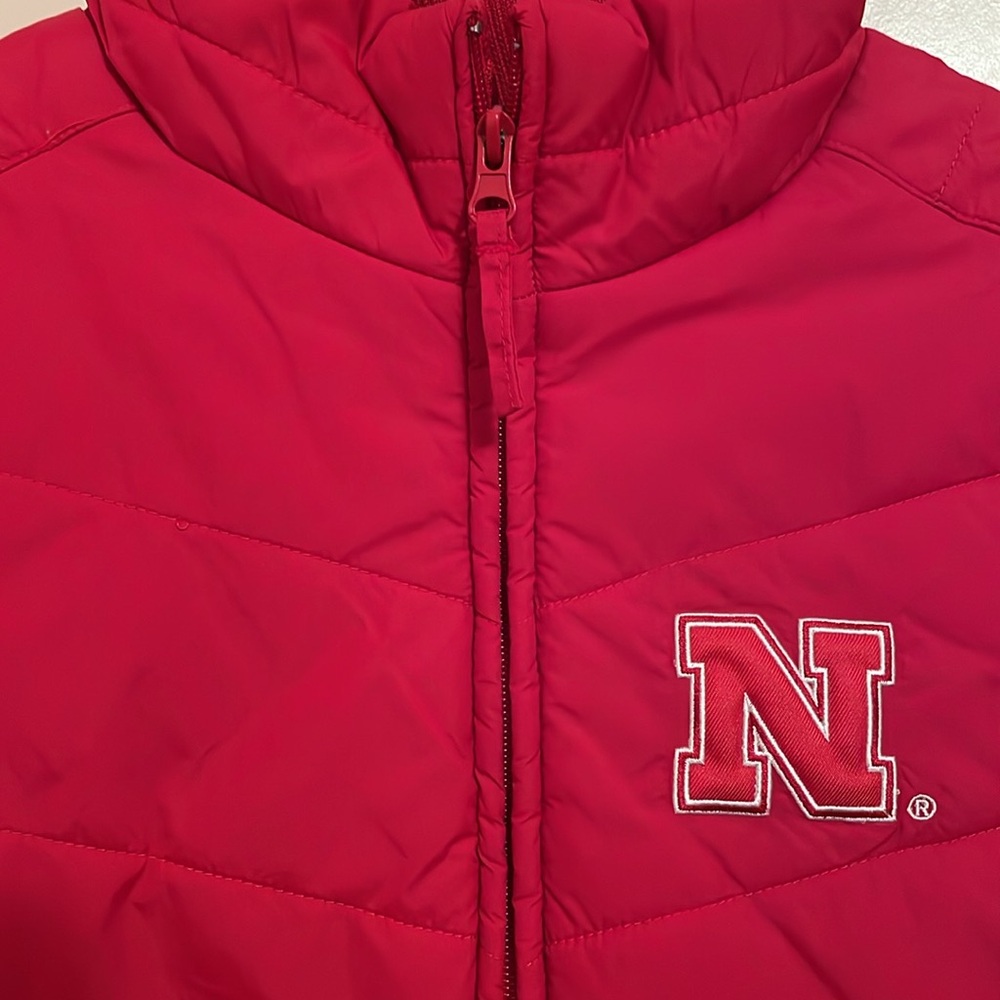 Nebraska Huskers Red Puffer Vest - Medium - Picture 5 of 7